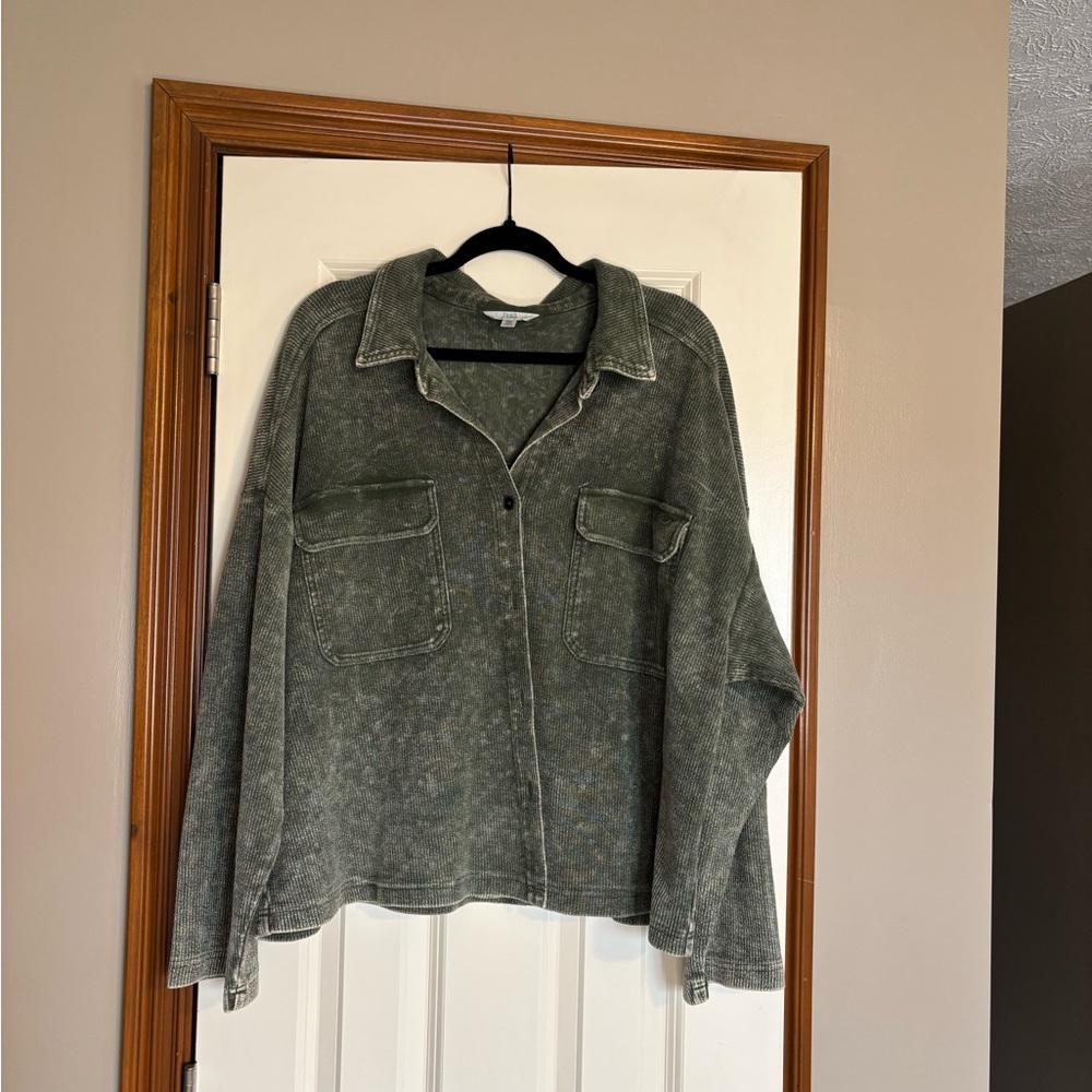 ⭐️NWOT⭐️Army Green Corduroy Jacket